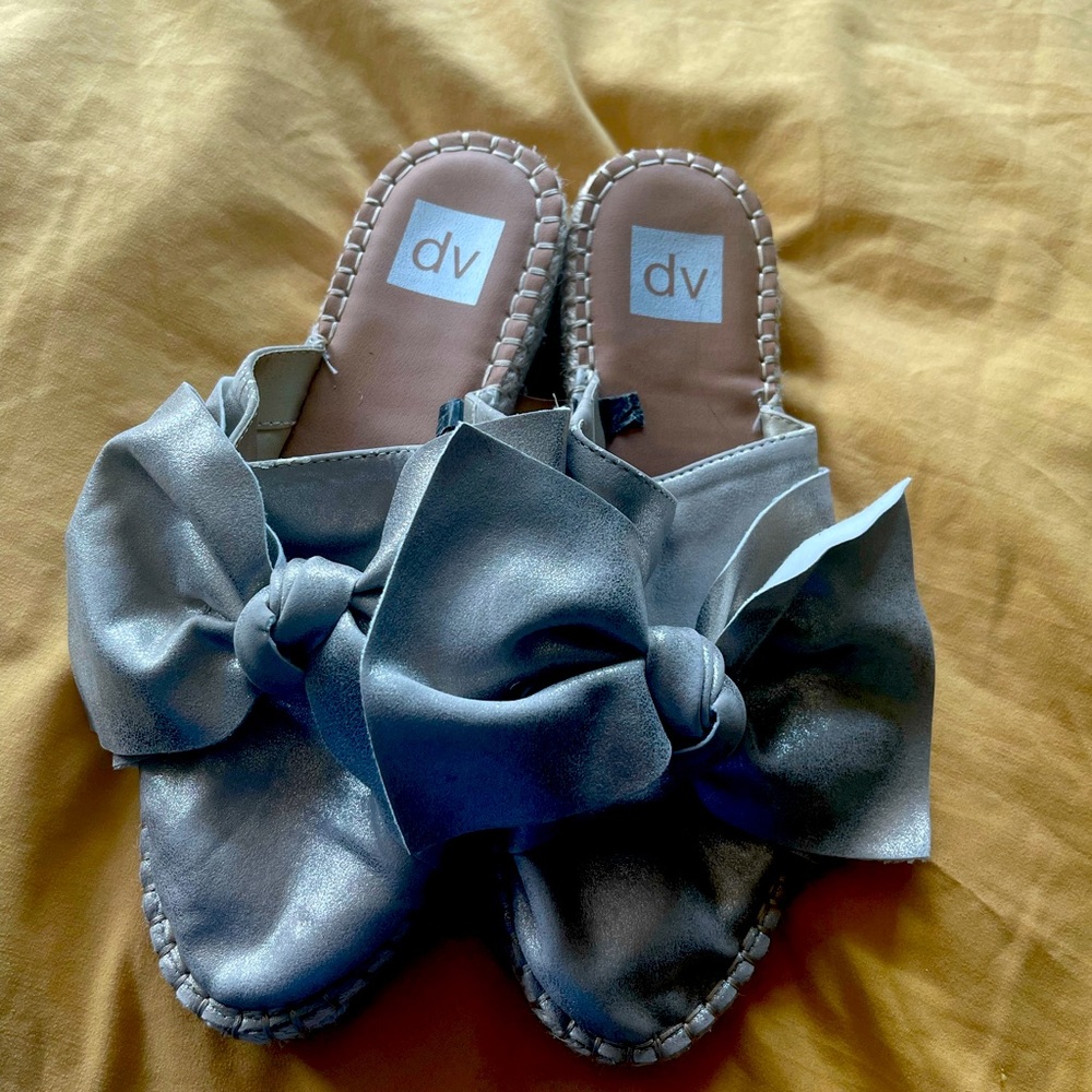 Dolce Vita mules